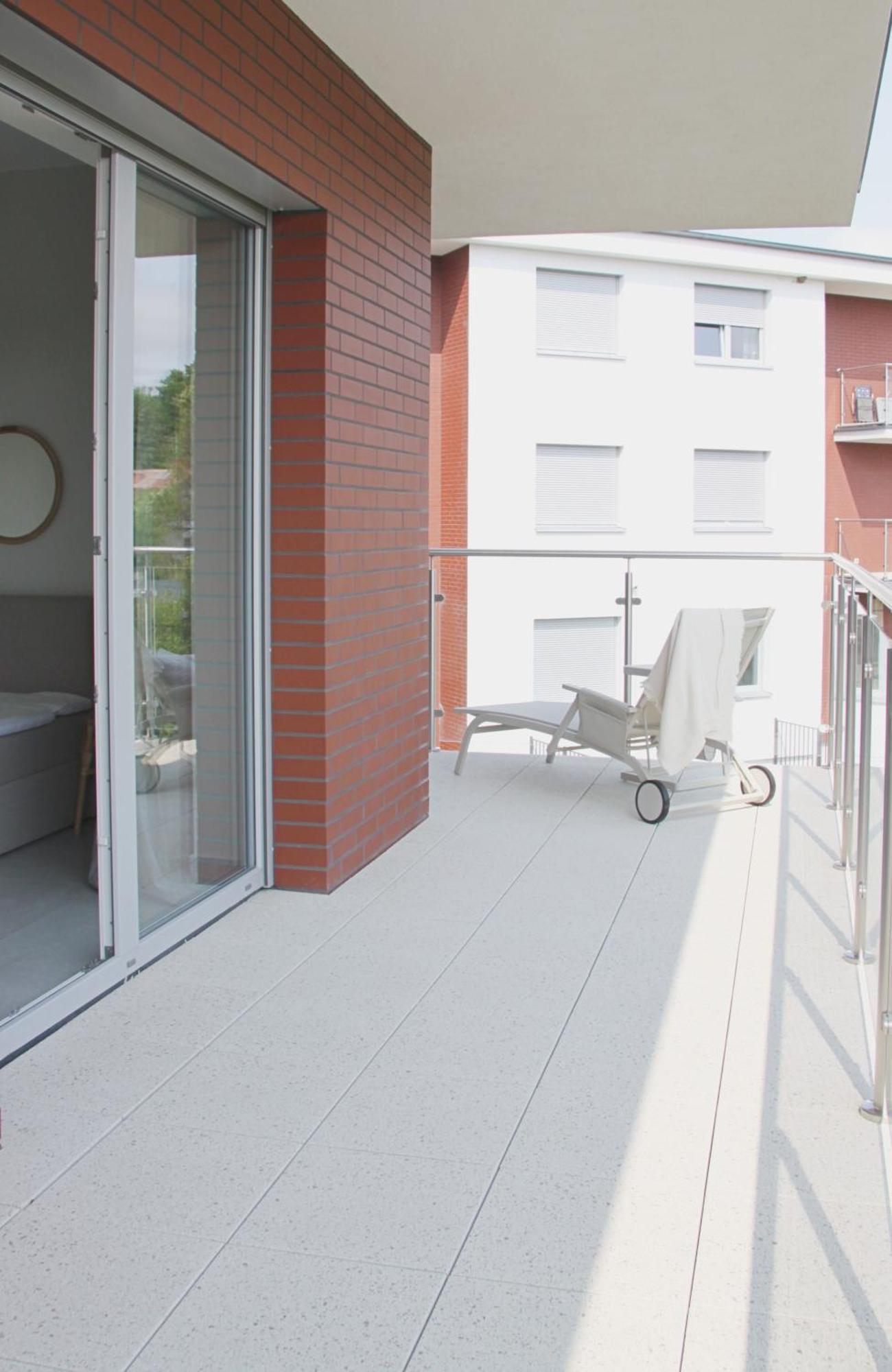 Rewal -2 Bedroom- Premium Baltic Apartment With Spa Access エクステリア 写真