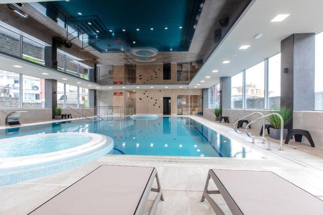 Rewal -2 Bedroom- Premium Baltic Apartment With Spa Access エクステリア 写真