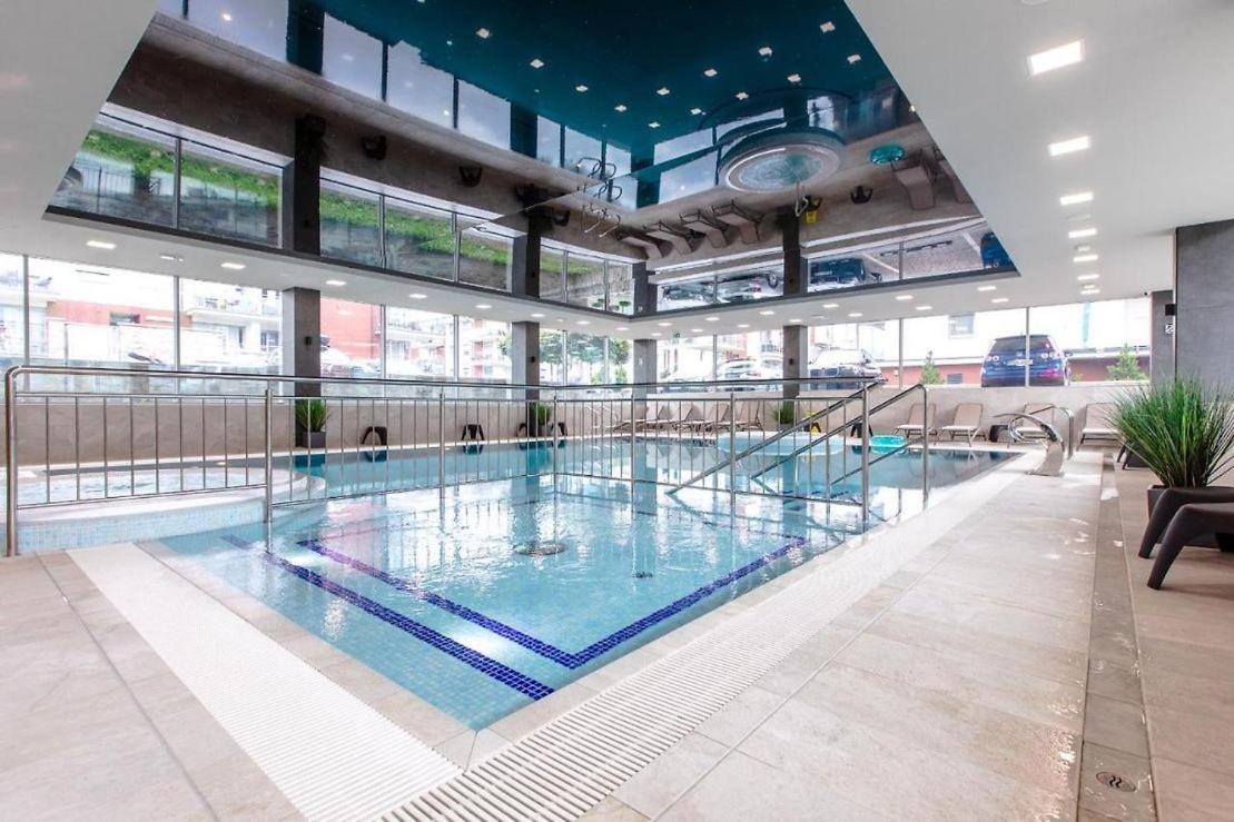 Rewal -2 Bedroom- Premium Baltic Apartment With Spa Access エクステリア 写真
