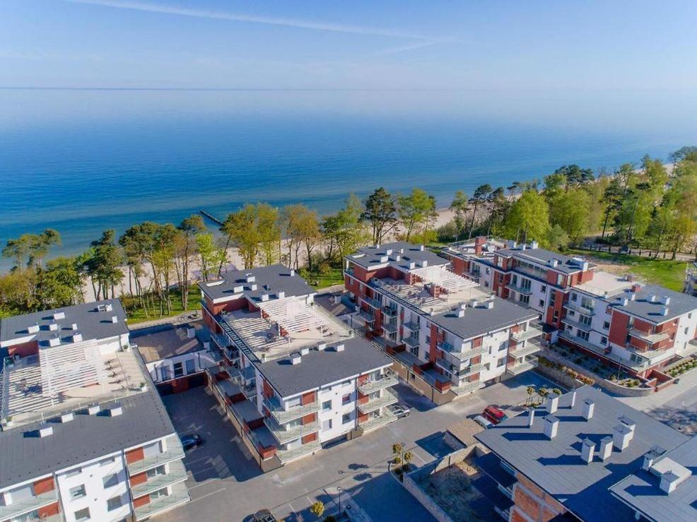 Rewal -2 Bedroom- Premium Baltic Apartment With Spa Access エクステリア 写真